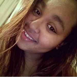 Meet your Posher, Shawntavia